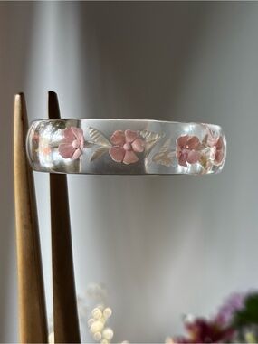 Vintage Reverse Carved Clear Lucite Cuff Bangle with Pink Flowers